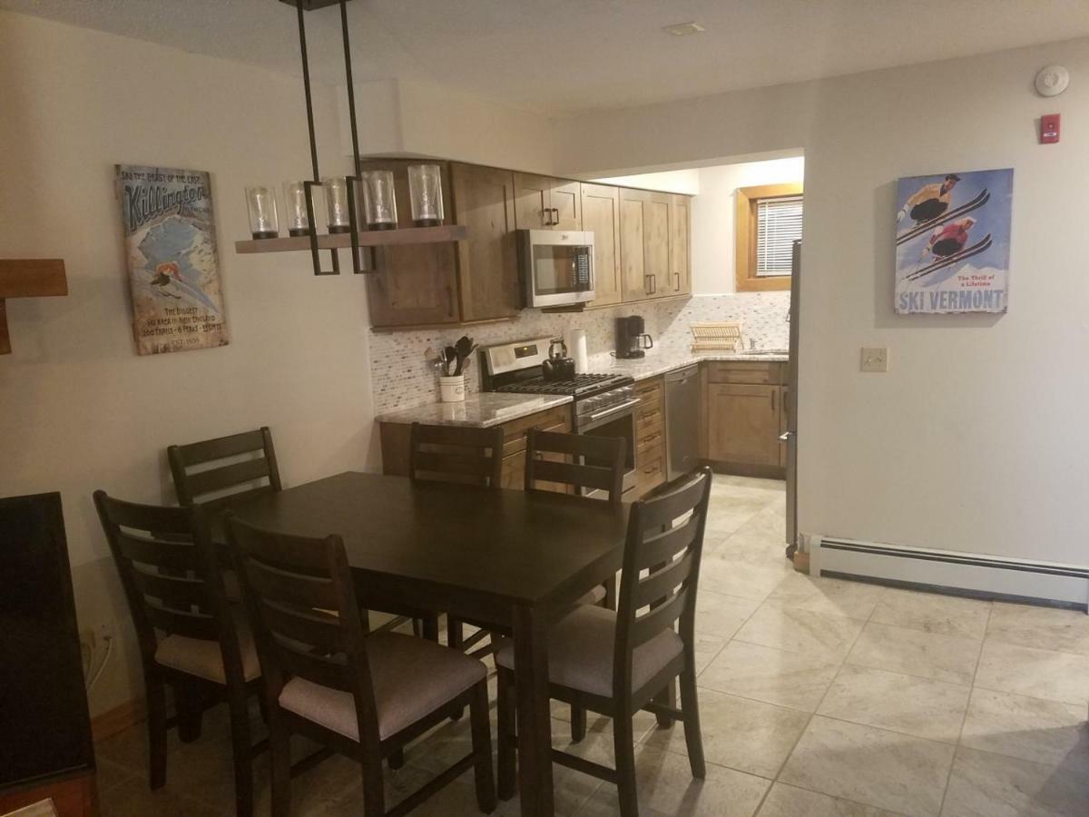 Ski In/Out Trailside Townhome Killington Bagian luar foto