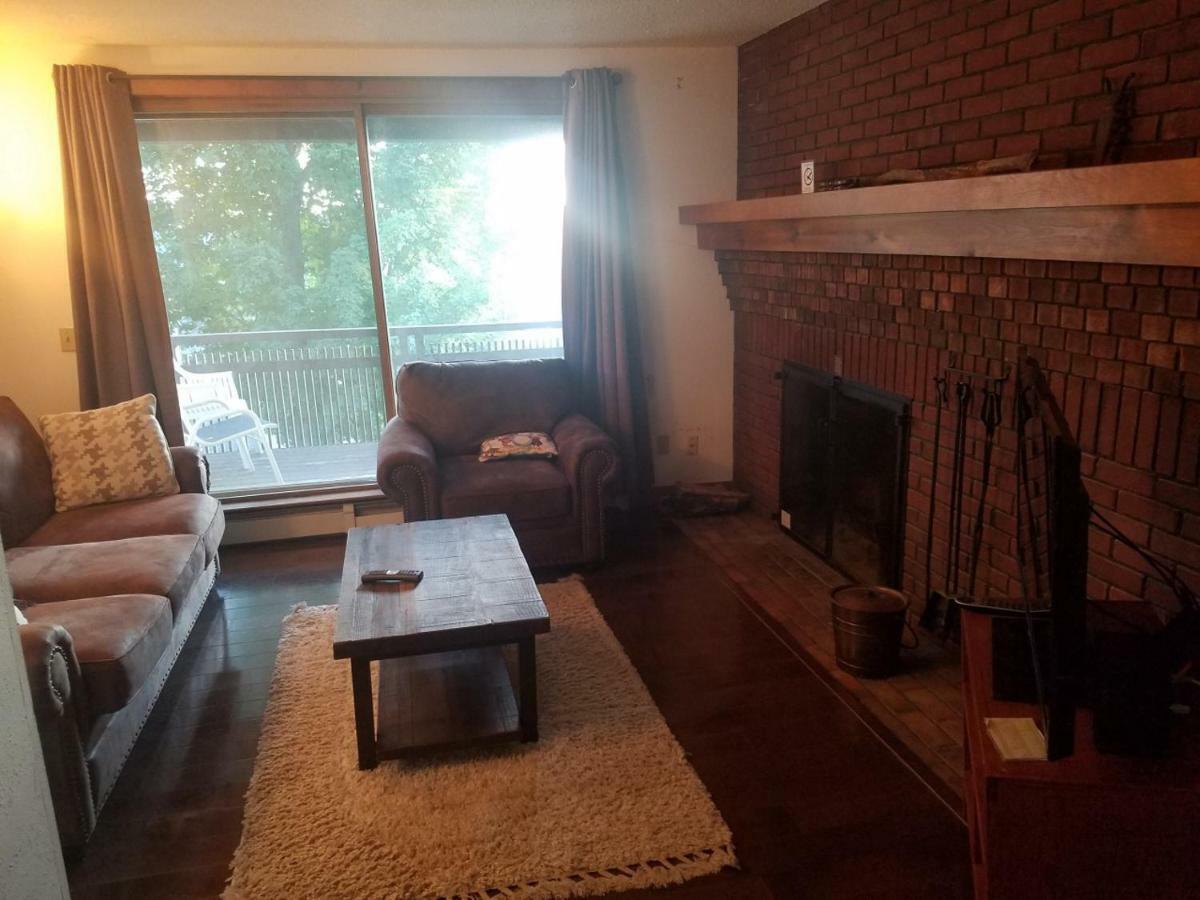 Ski In/Out Trailside Townhome Killington Bagian luar foto